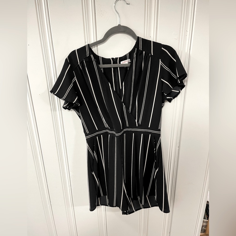 Xhilararion Romper